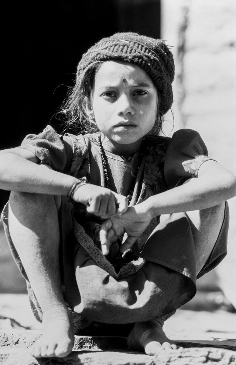 Menina no Nepal, 1999